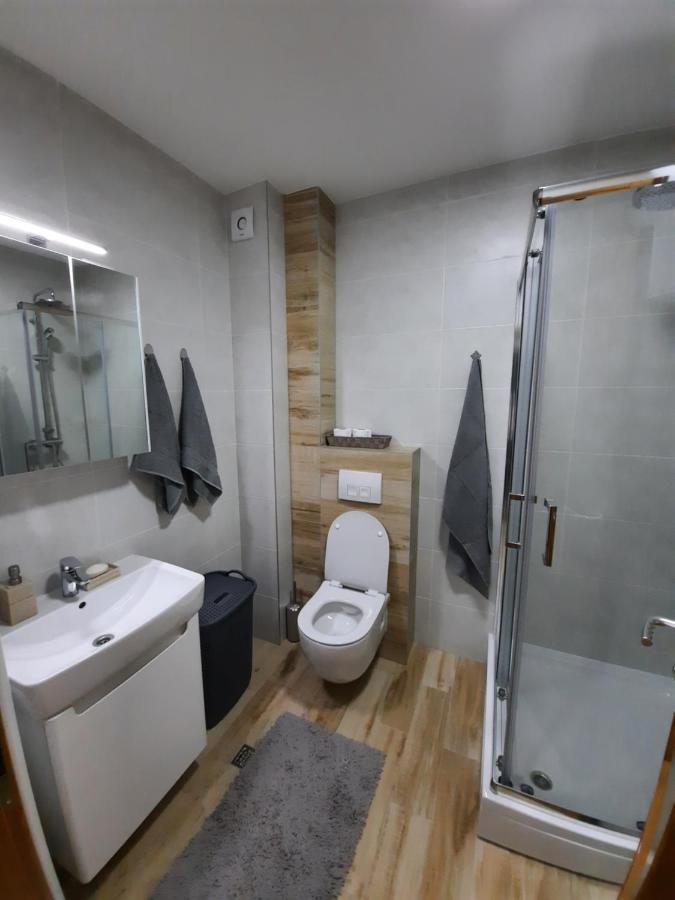 Apartman Bulevar Sarajevo - Free Parking المظهر الخارجي الصورة