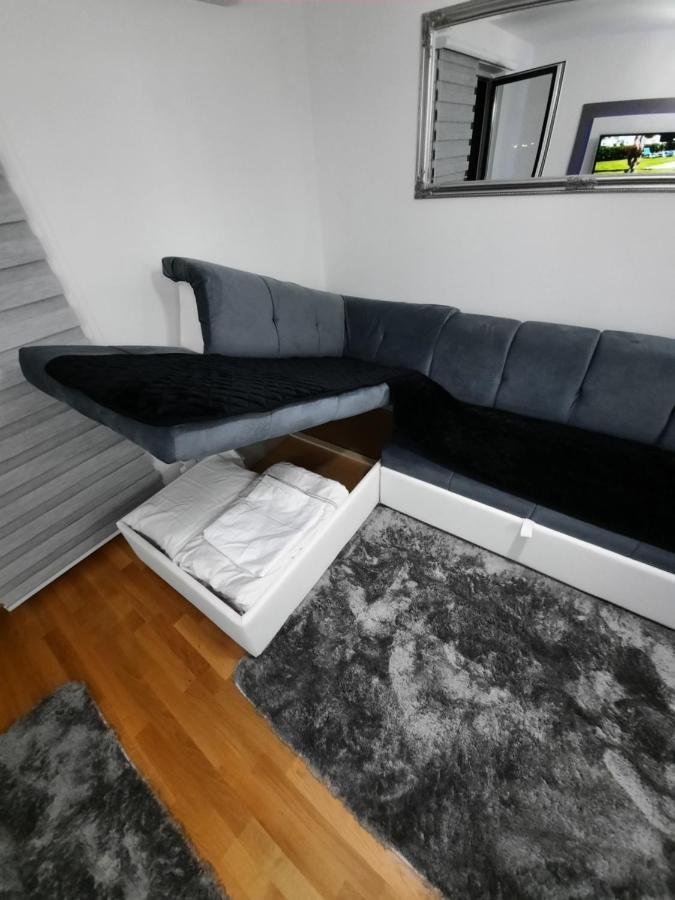 Apartman Bulevar Sarajevo - Free Parking المظهر الخارجي الصورة
