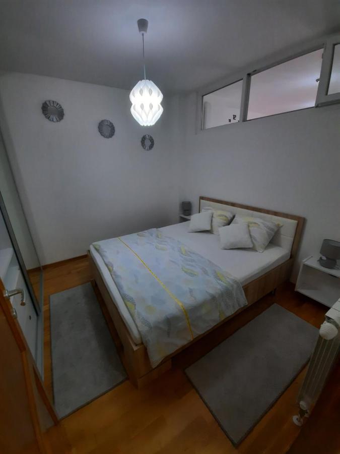 Apartman Bulevar Sarajevo - Free Parking المظهر الخارجي الصورة