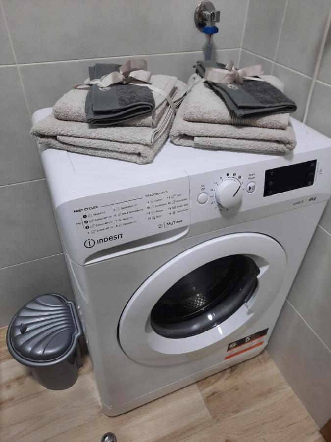 Apartman Bulevar Sarajevo - Free Parking المظهر الخارجي الصورة